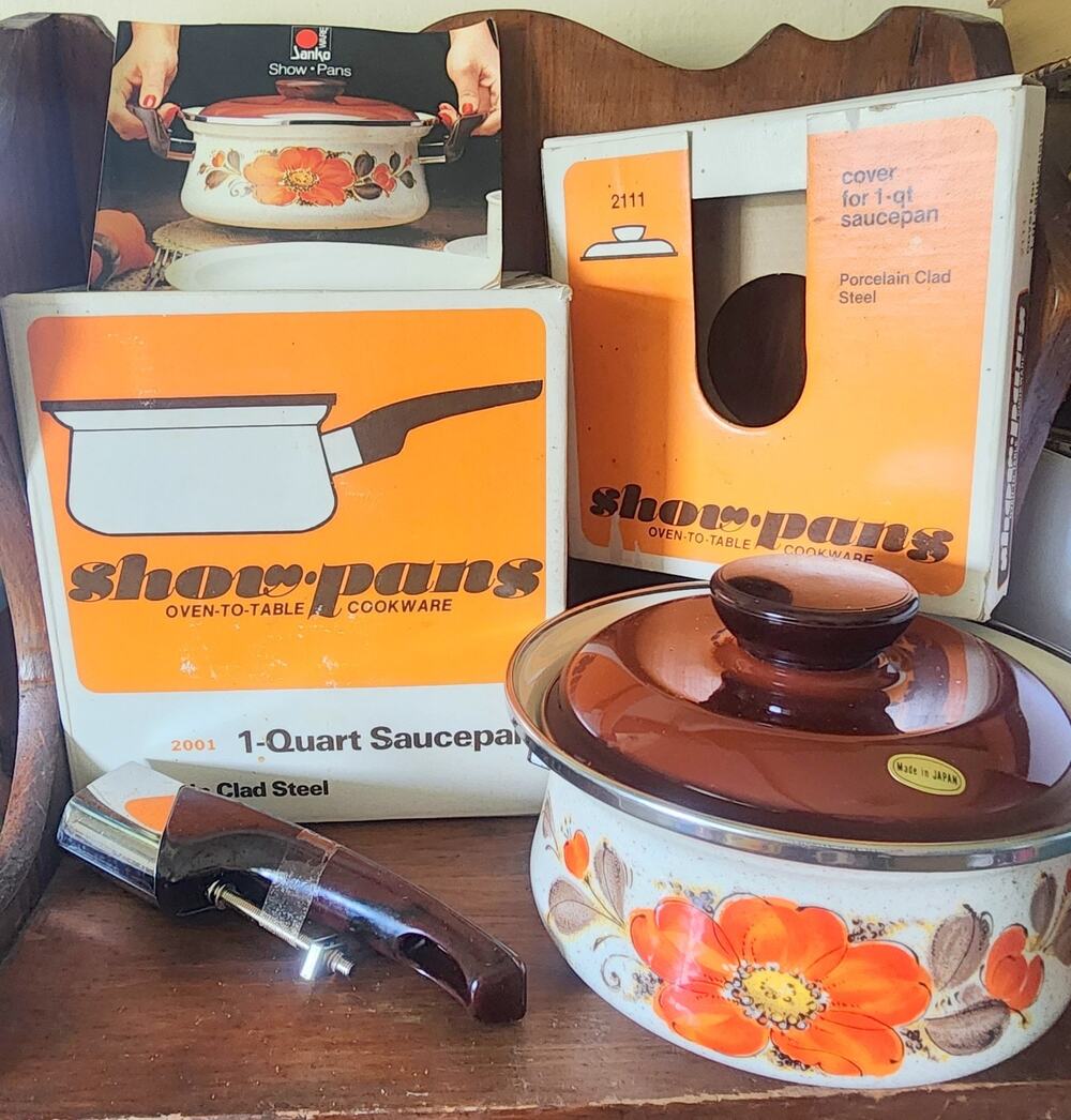 VTG Sanko Ware Show Pans 1-Quart Saucepan Japan Pot & Cover Orange Poppy NIB